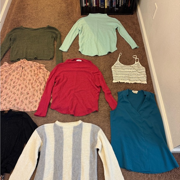 Lot Of 9 Shirts Tops Sweaters Old Navy Forever 21 POL C Wonder S - Picture 2 of 10